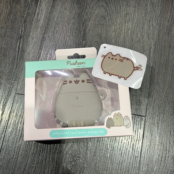 Pusheen AirPods 1/2 case - Picture 2 of 11